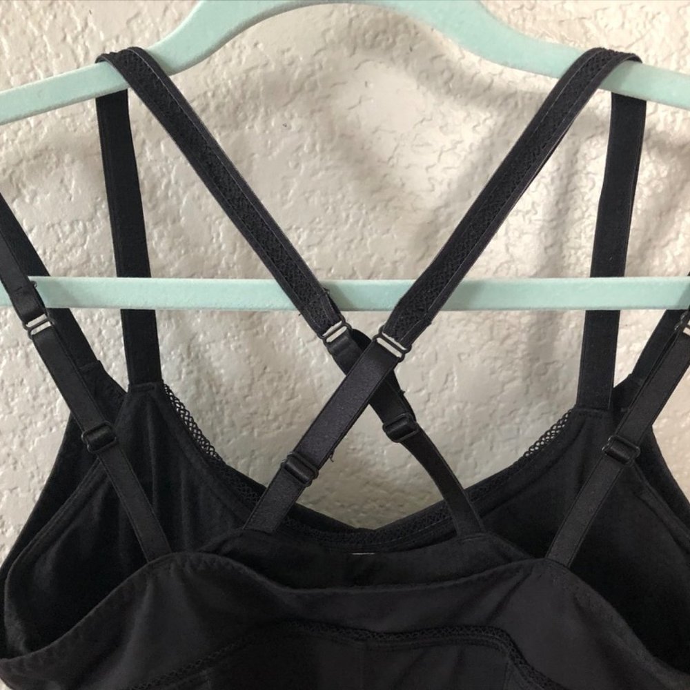 LuLuLemon - Picture 4 of 6